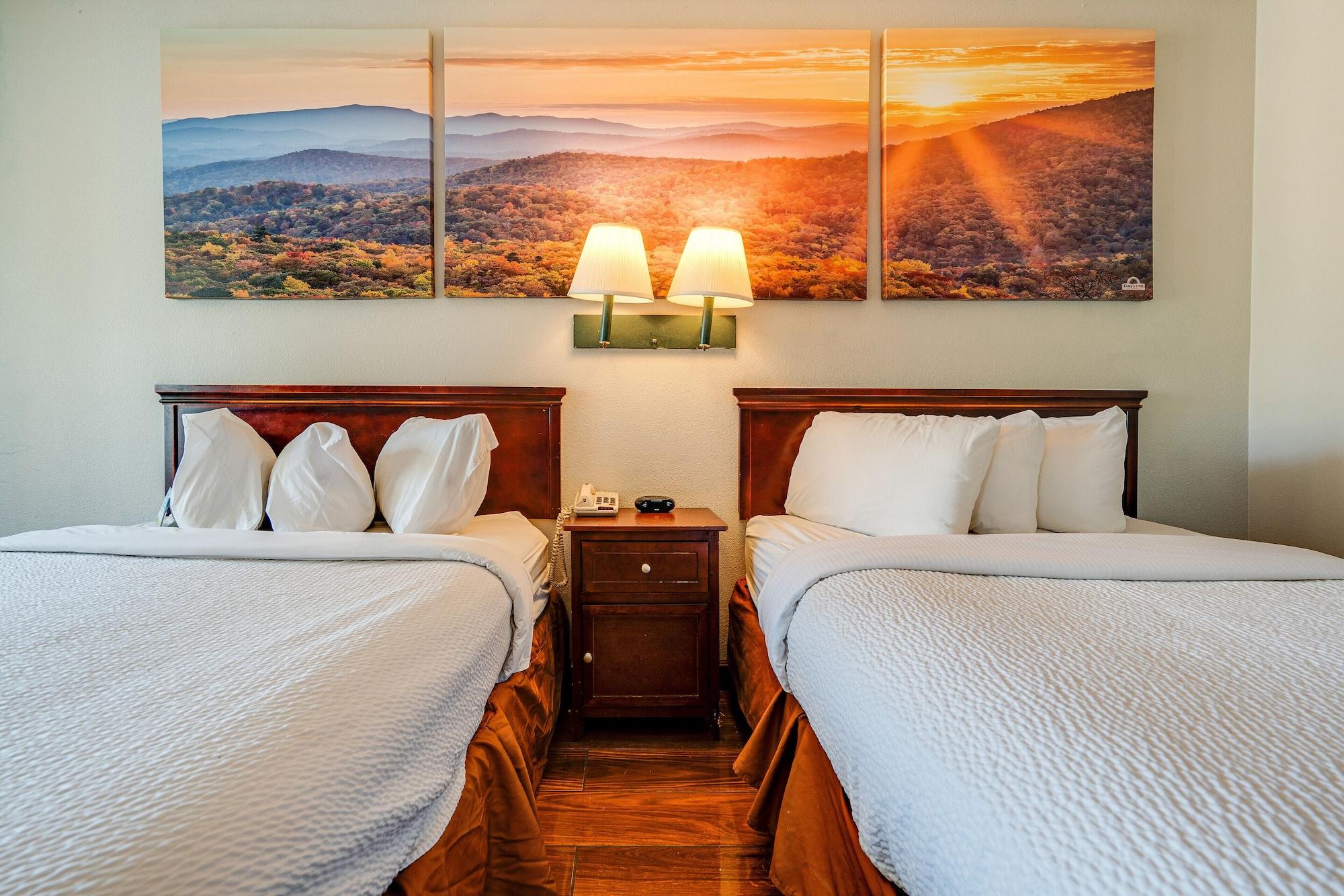 Days Inn By Wyndham Nashville Saint Thomas West Hospital Eksteriør bilde