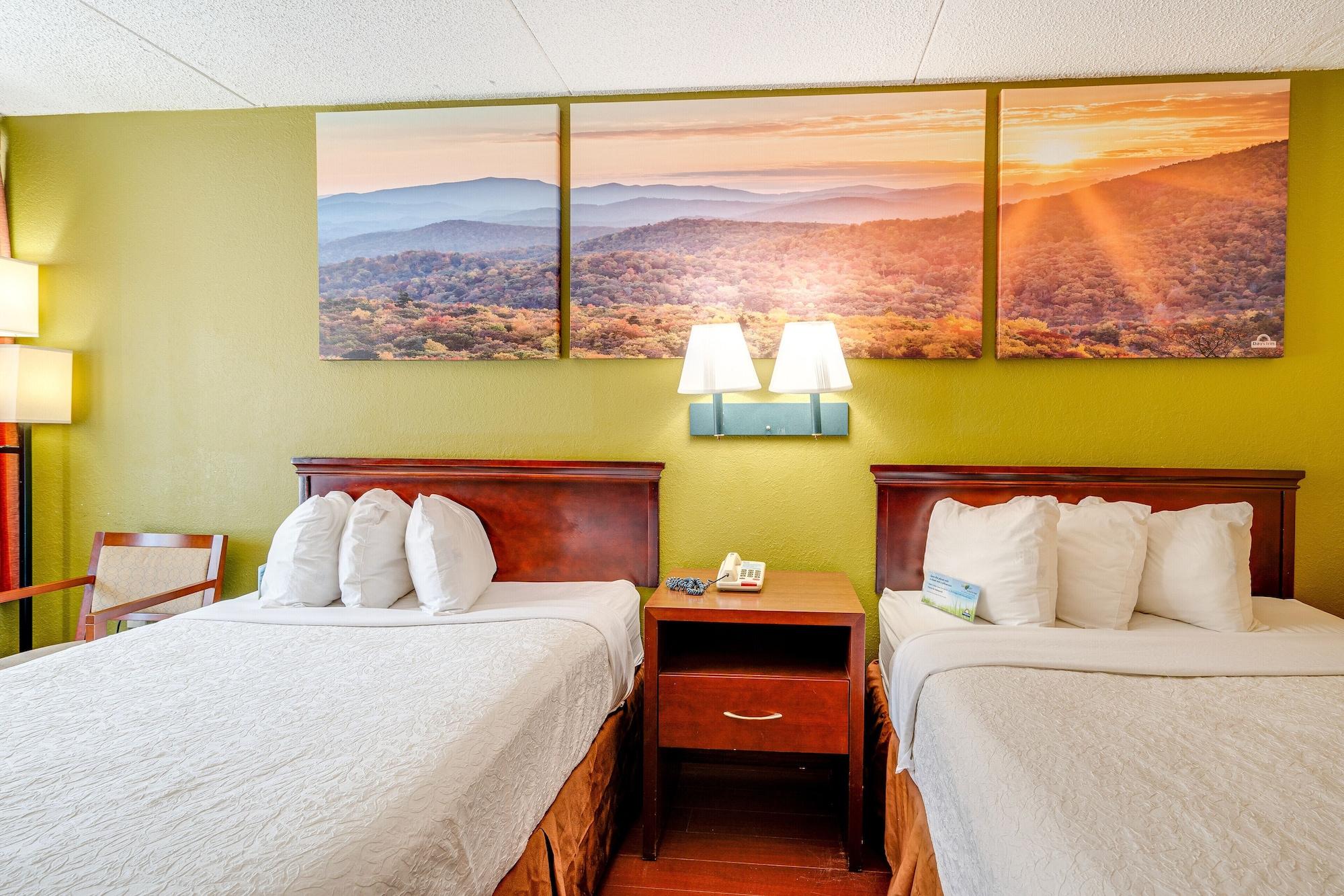 Days Inn By Wyndham Nashville Saint Thomas West Hospital Eksteriør bilde