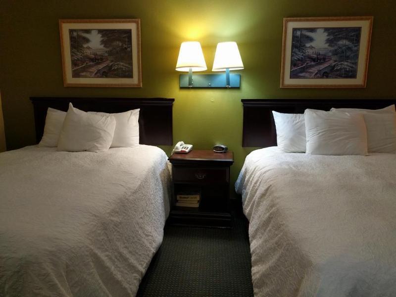 Days Inn By Wyndham Nashville Saint Thomas West Hospital Eksteriør bilde
